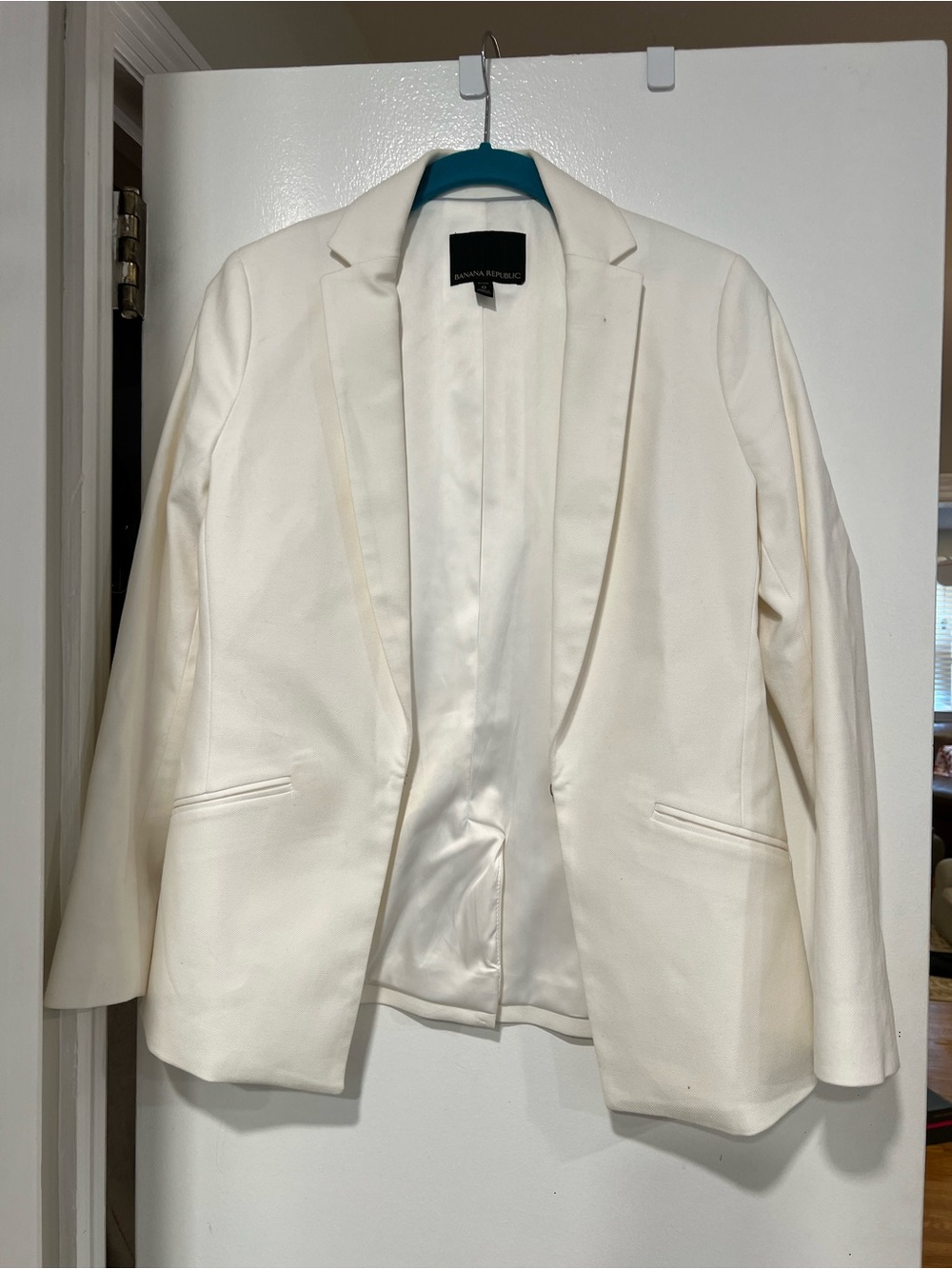 Banana Republic Women's Ivory Tailored Blazer